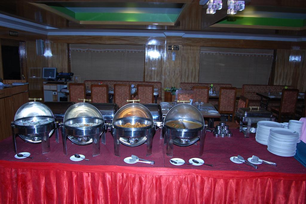 Hotel Sona'S Tiruchirappalli Exteriör bild