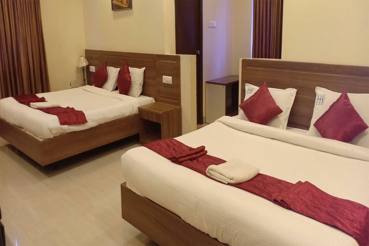 Hotel Sona'S Tiruchirappalli Exteriör bild