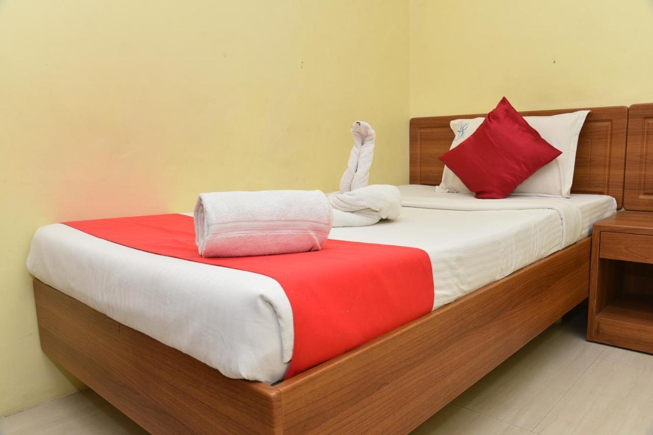 Hotel Sona'S Tiruchirappalli Exteriör bild